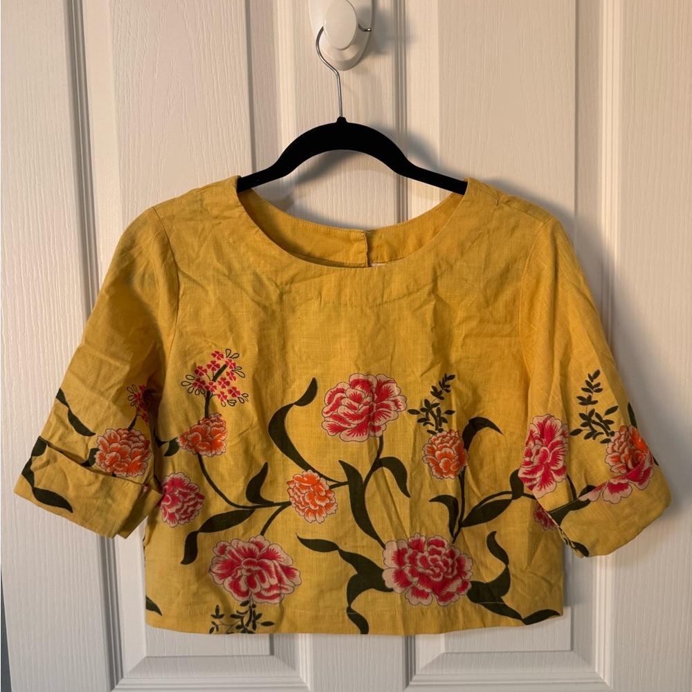 Gorgeous Floral Yellow Crop Top